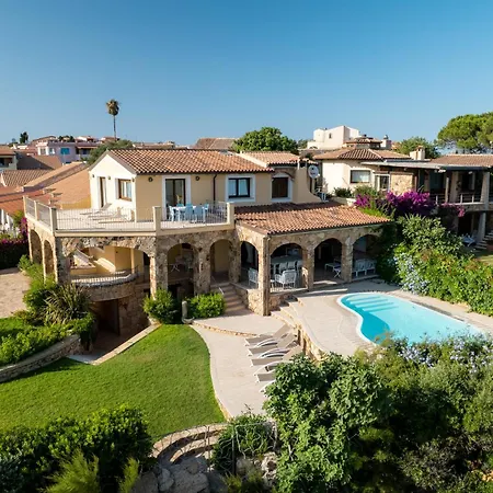 Mimosa Villa